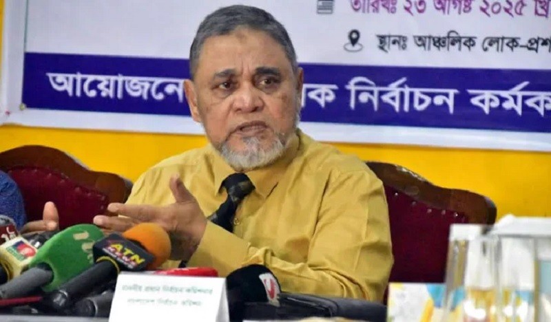 'চাপ দিলেই পদত্যাগ করব, চেয়ারে থাকব না'