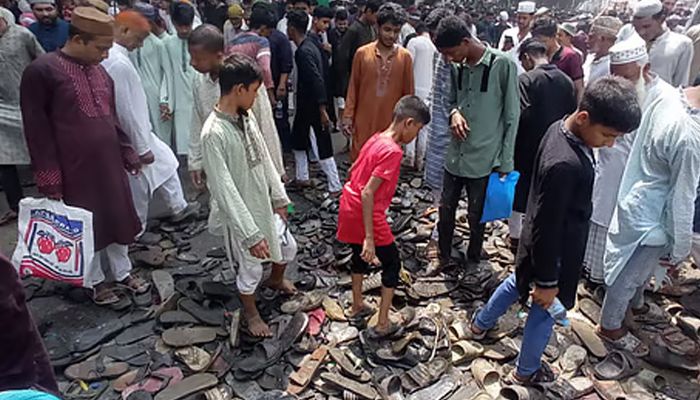 জশনে জুলুছে পদদলিত হয়ে ২ জনের মৃত্যু, আহত অন্তত ১০